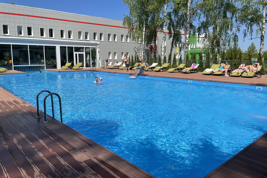 Спа софрино. Софрино парк отель. Отеле Tulip Inn Sofrino Park Hotel 4*. Софрино парк. Проживания с животными в Tulip Inn Sofrino Park.