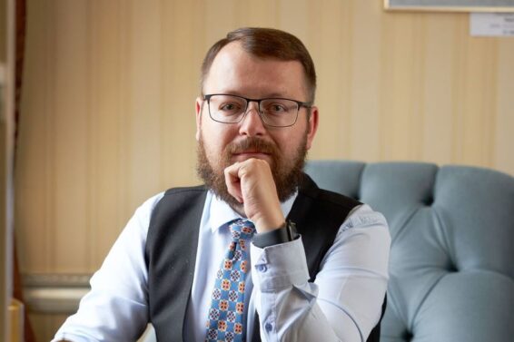АЛЕКСАНДР РЕМИЗОВ