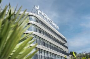 Crystal_Resort_Exterior_05
