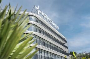 Crystal_Resort_Exterior_05