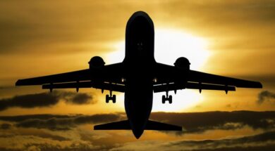 wing-sky-sun-sunset-fly-airport-629948-pxhere.com