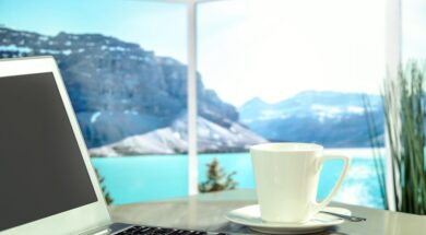 laptop-notebook-work-landscape-sea-coffee-1164783-pxhere.com