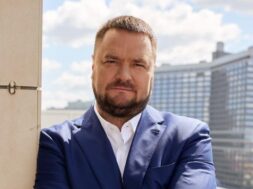 ЮРИЙ САПОЖНИКОВ_22